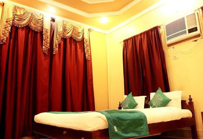Отель Oyo Rooms Kolkata Airport Gate No 1