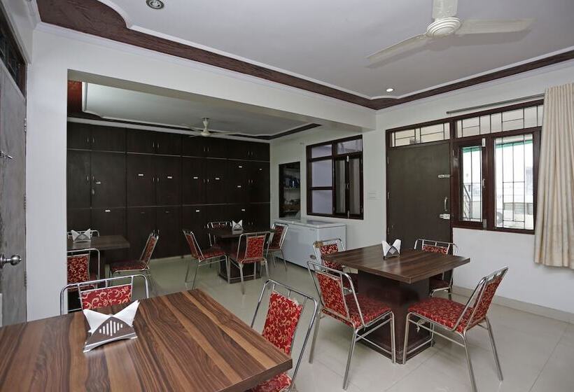 Fotos del hotel Oyo Rooms World Trade Park:  10