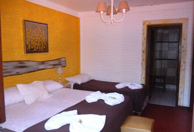 هتل Passaros Suite