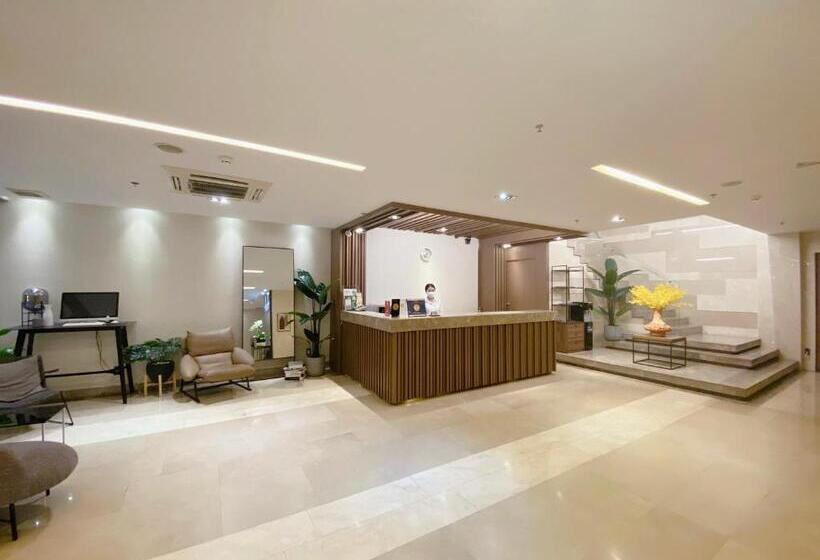 Fotos del hotel The Luxe:  34