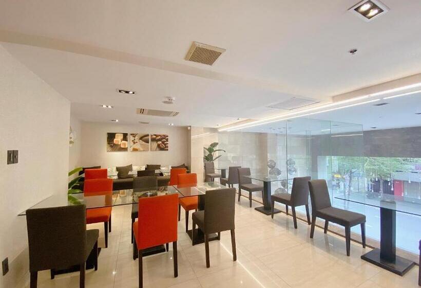 Fotos del hotel The Luxe:  42