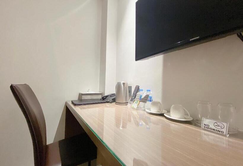Fotos del hotel The Luxe:  31