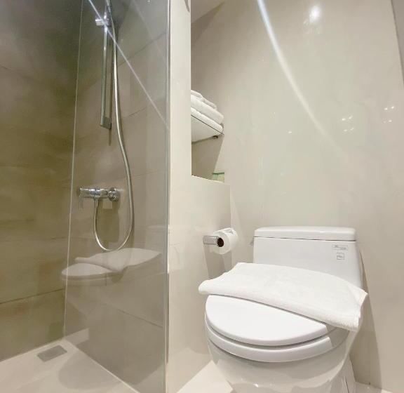 Fotos del hotel The Luxe:  32