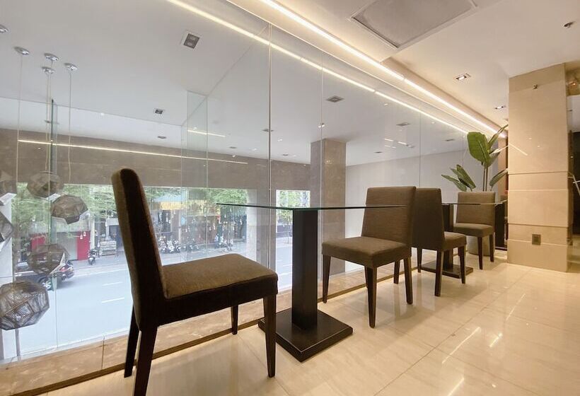 Fotos del hotel The Luxe:  18