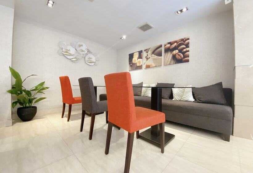 Fotos del hotel The Luxe:  12