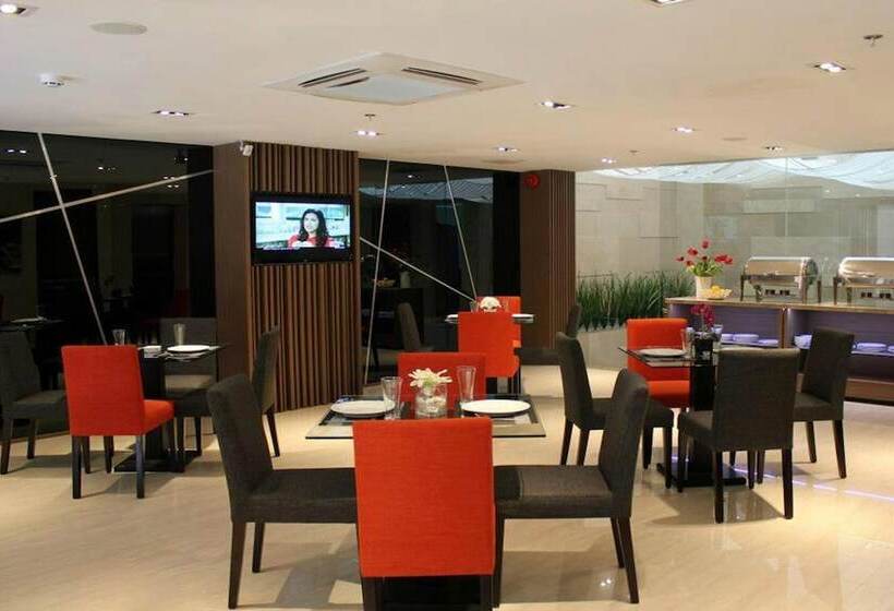 Fotos del hotel The Luxe:  20