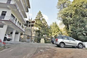 Fotos del hotel Oyo Rooms Devdar Valley:  2