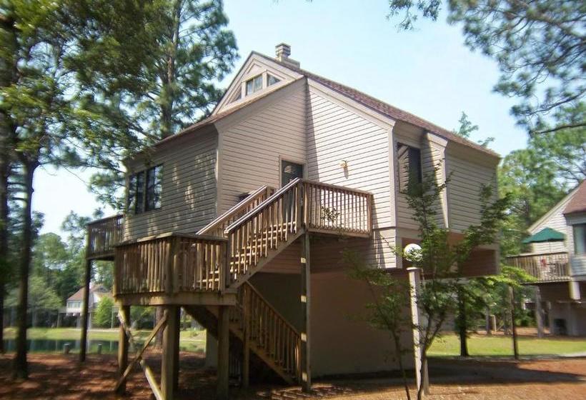 בית מלון כפרי Waterwood Townhouses