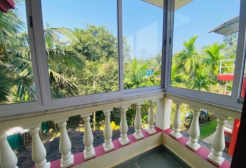 Am Hotel Kollection:ivy, Morjim