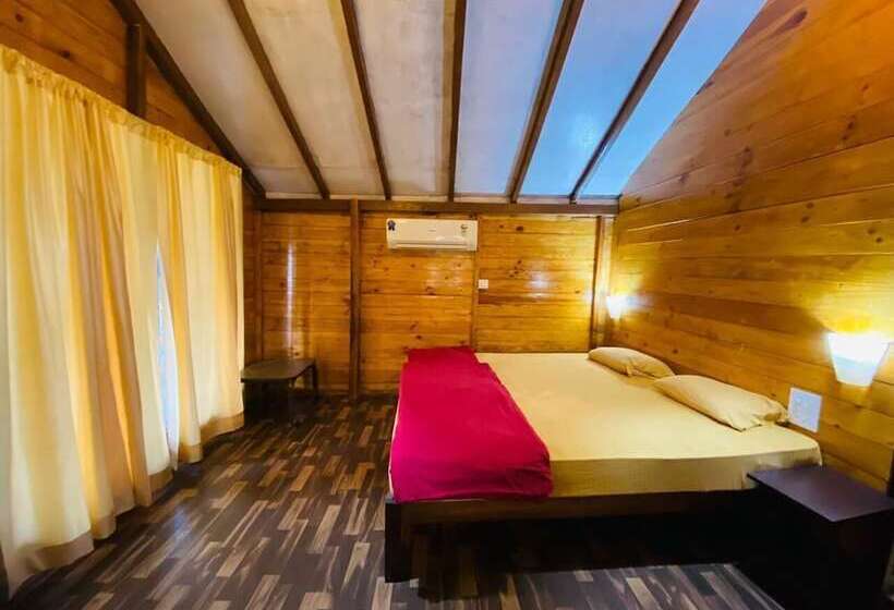 Am Hotel Kollection:ivy, Morjim