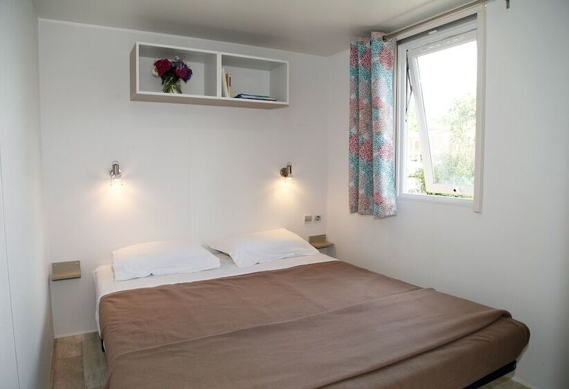 住所  Domaine Résidentiel De Plein Air Odalys Kerarno