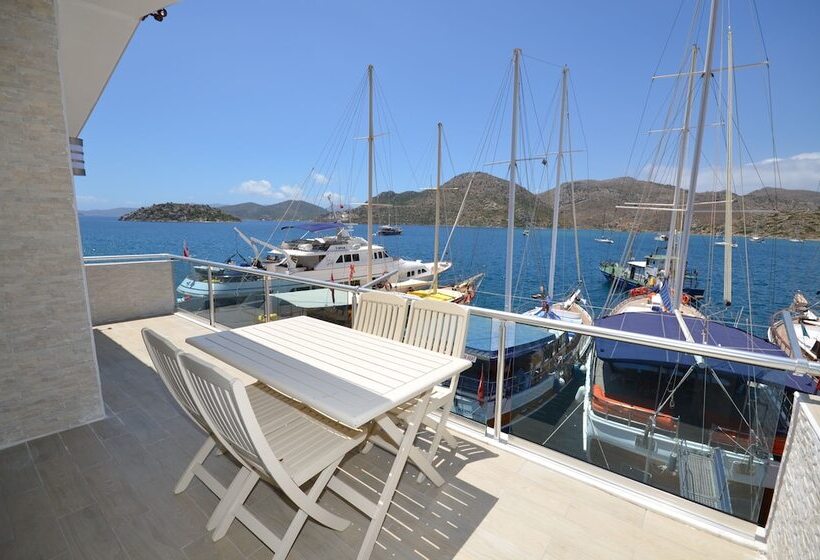 Buena Vista Hotel & Restaurant