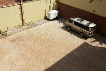 Com Apartment