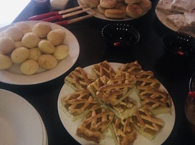 مسافرخانه Residencial Amaru