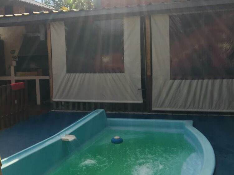 مسافرخانه Residencial Amaru