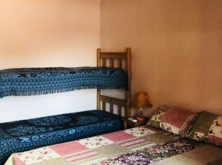 مسافرخانه Residencial Amaru