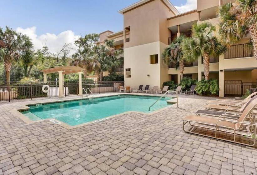 בית מלון כפרי 2515 Tennis Villa King Suite