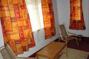 هتل Bwana Tembo Safari Lodge
