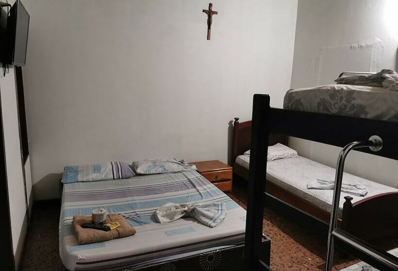 هتل Hospedaje Brayan