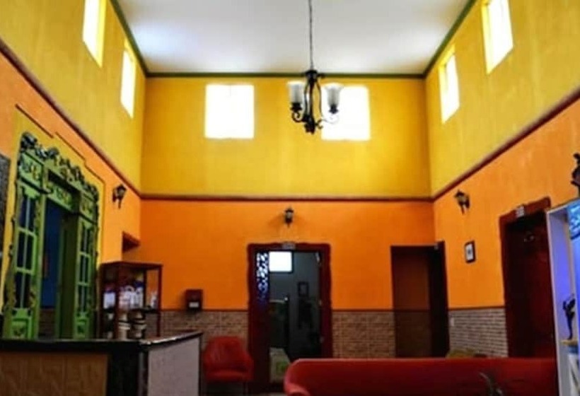 هتل Sueño Dorado