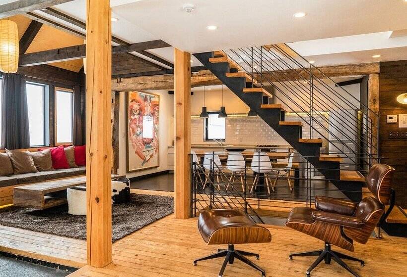 Momiji Lodge