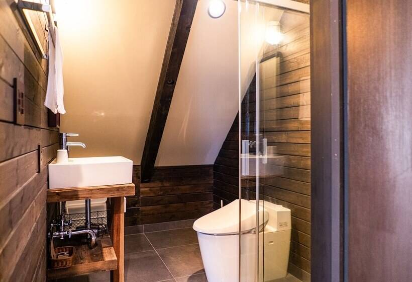 Momiji Lodge
