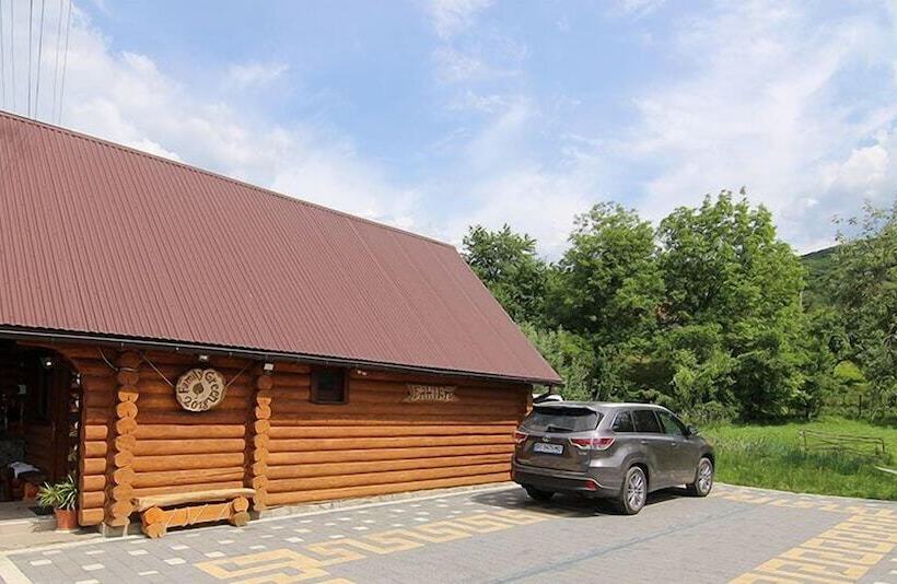 ペンション Guest House Family Green