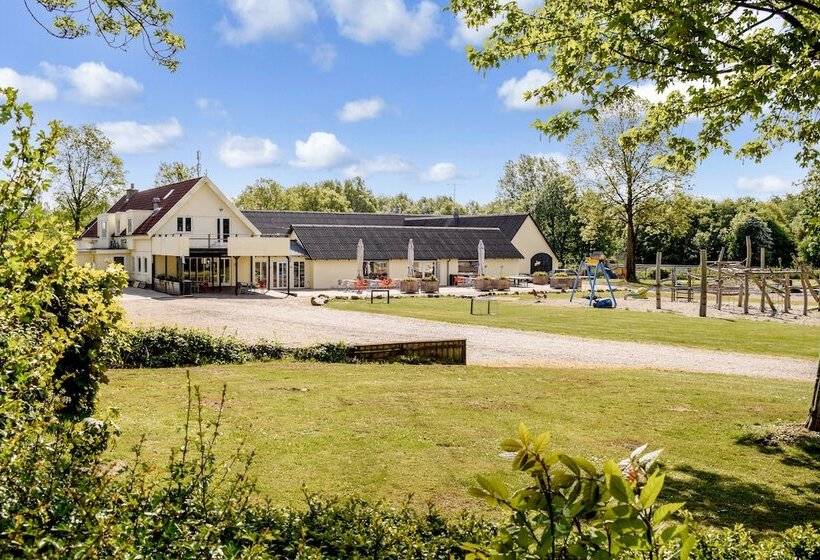 استراحتگاه Jelling Family Camping & Cottages