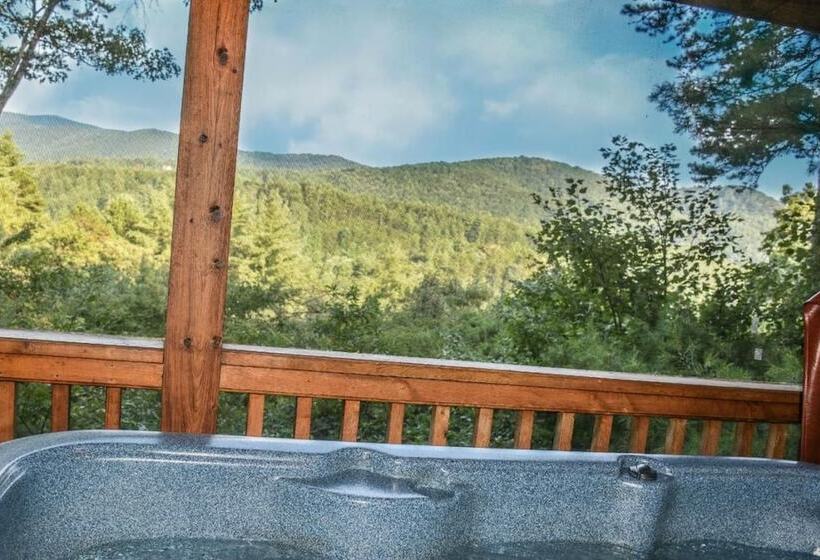 3 Bears Lodge