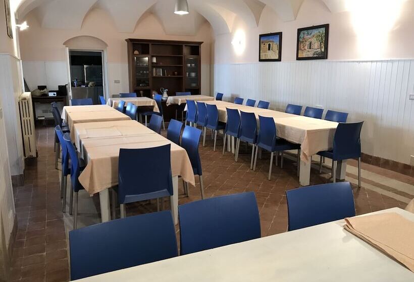 هتل Eremo Madonna Delle Grazie
