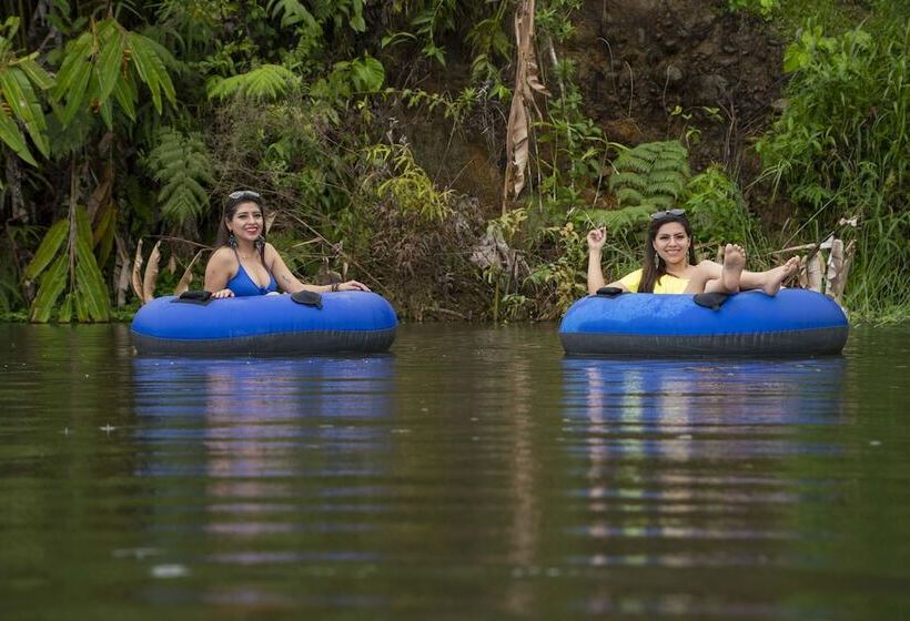 هتل Heimatlos Rainforest Lodge