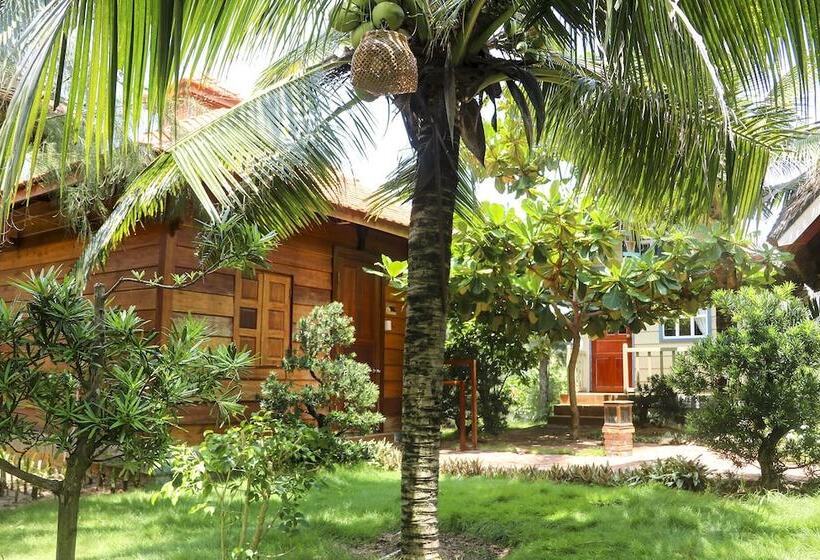هتل Hon Ba Lagi Beach Resort
