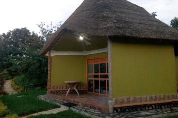 هتل Paradise Eco Hub