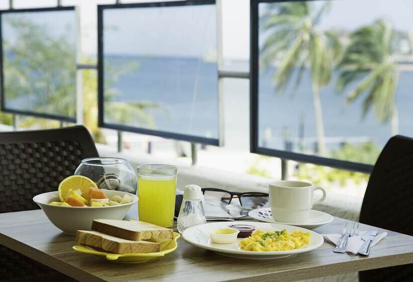 هتل Sol Inn   Santa Marta