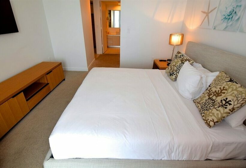 فندق Stunning Ocean & Bay View Residence 1 Bed 1 Bath @ Beachwalk