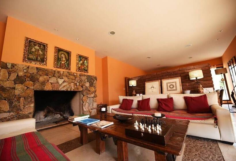 פנסיון Chañarmuyo Casa De Huéspedes