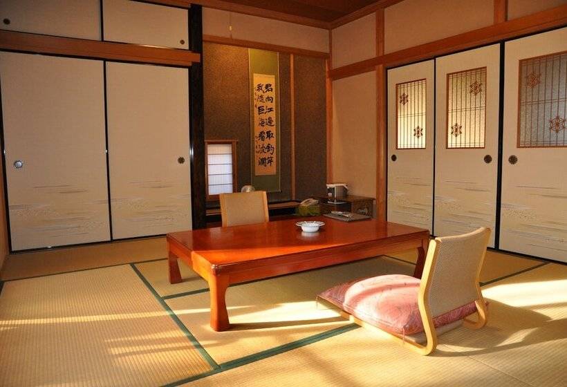 ريوكان Seishohtei Shirasuna