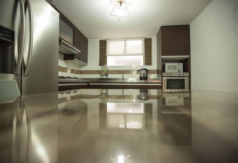 Aura Hostel Boutique