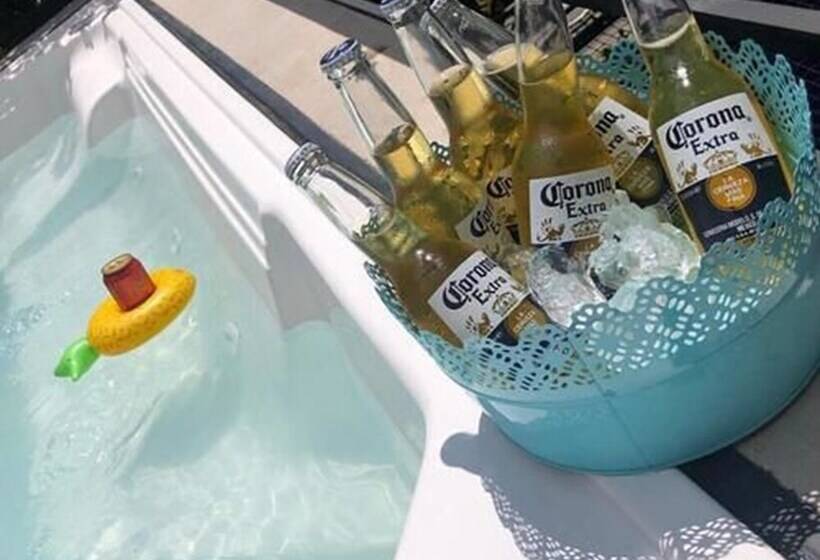 Aura Hostel Boutique