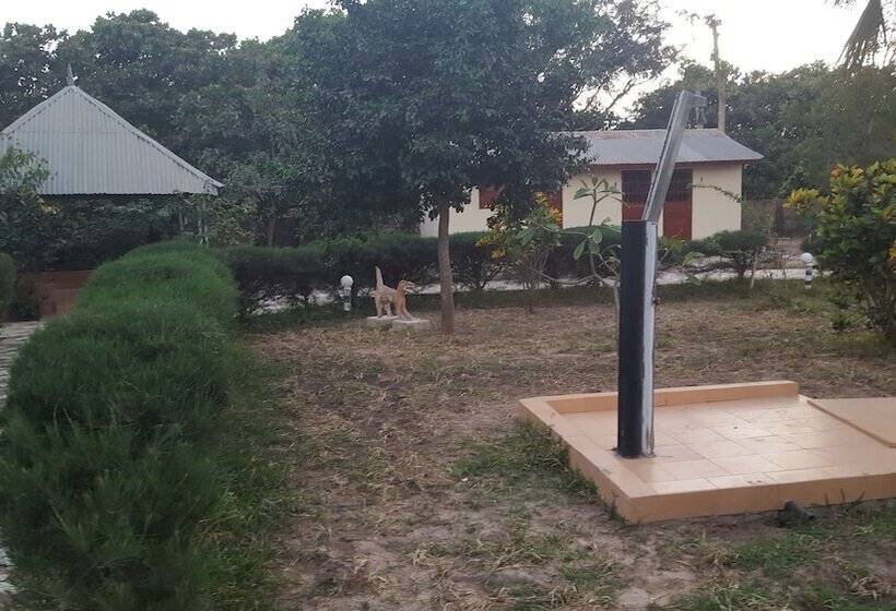 تختخواب و صبحانه Yuna Village Garden Resort