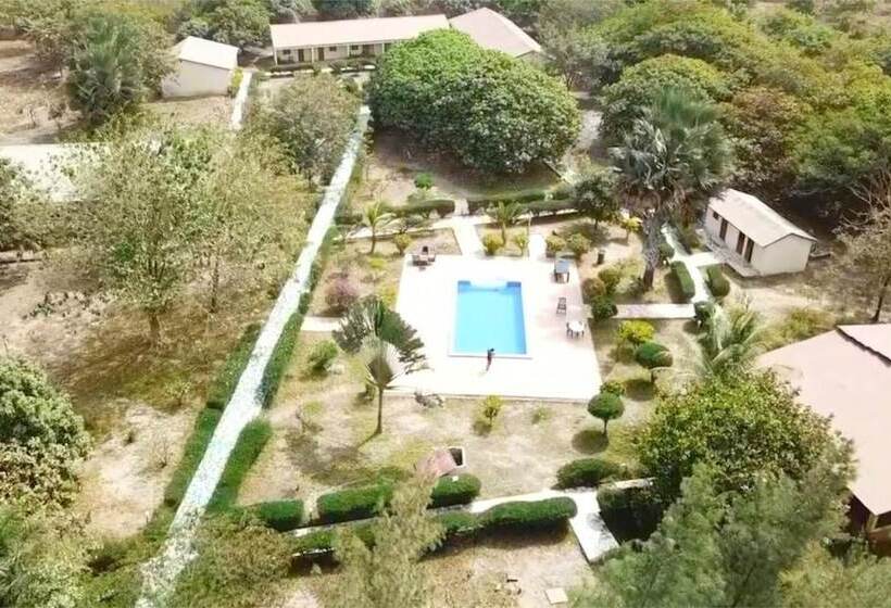 تختخواب و صبحانه Yuna Village Garden Resort