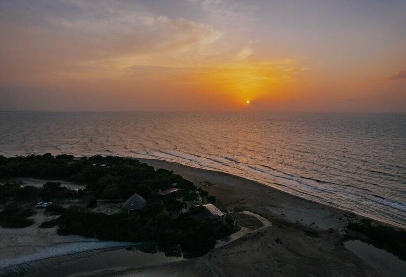 هتل Awatawaa Ecolodge
