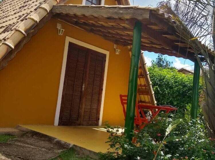 ホテル Chalés Quinta Do Cedro