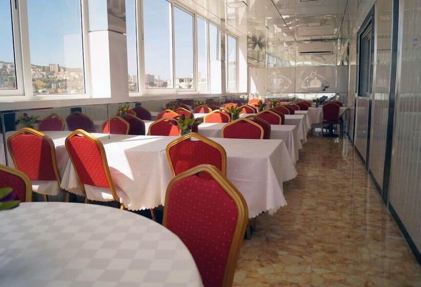 فندق Dar Lyes