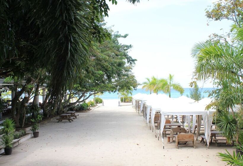 酒店 Laiya White Cove Beach Resort