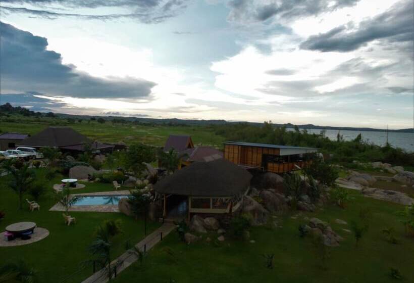 هتل Rocky Bay Resort & Camping
