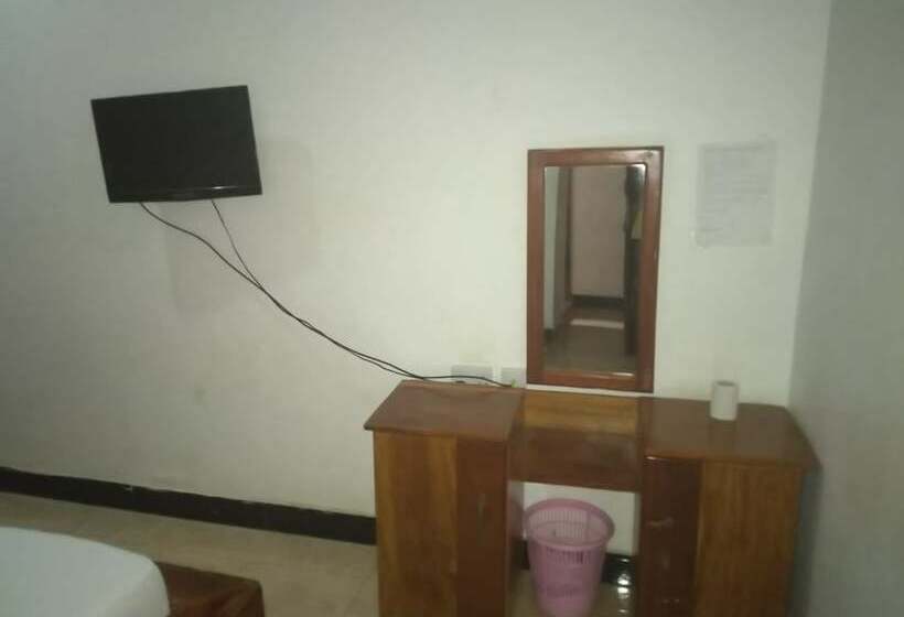 هتل Tengoz Lodge