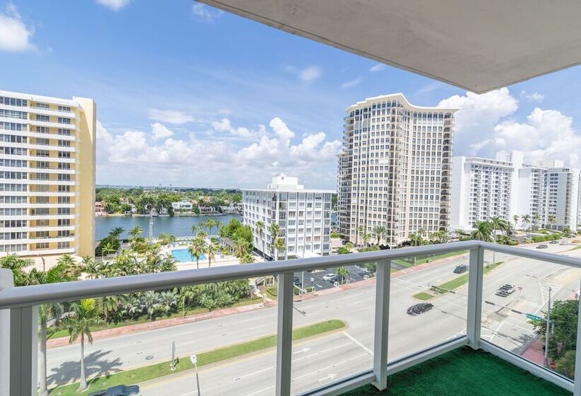 Ocean Grand Residences