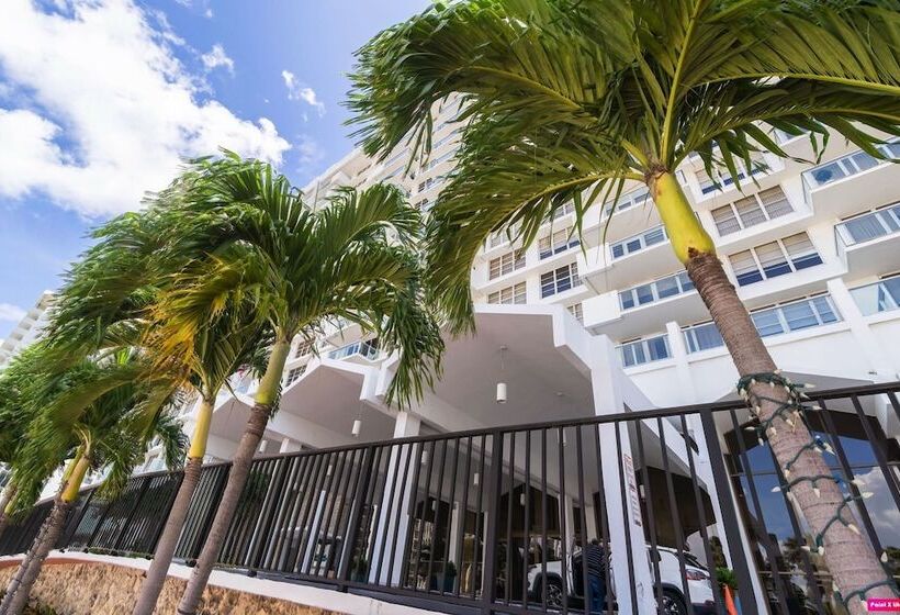 Ocean Grand Residences