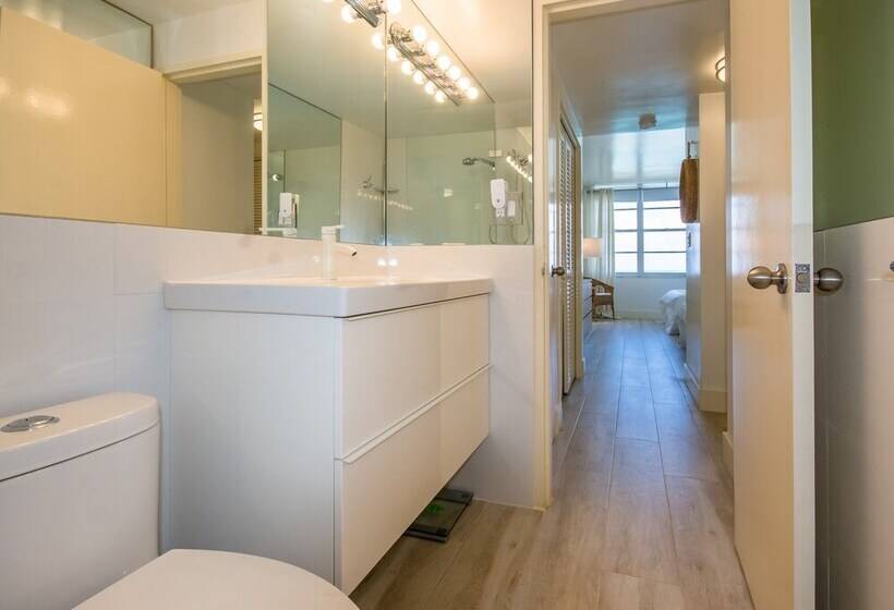Ocean Grand Residences